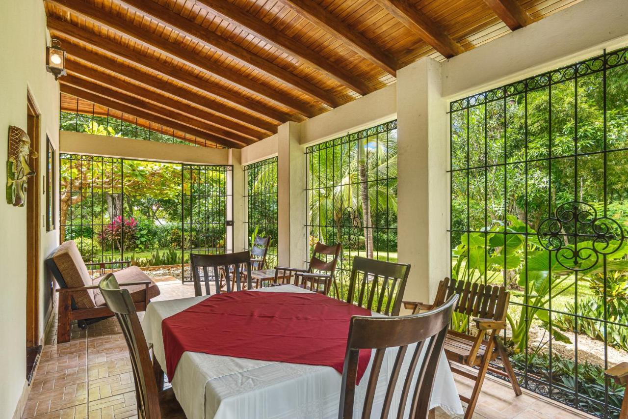 Guacamaya Lodge