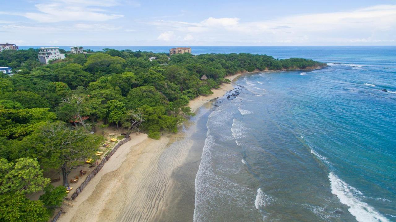 Capitan Suizo Beachfront Boutique Hotel 4*