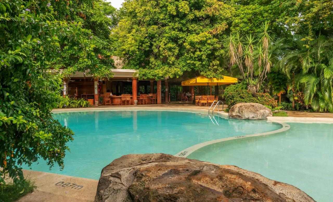 Hotel Capitan Suizo Beachfront Boutique 4*