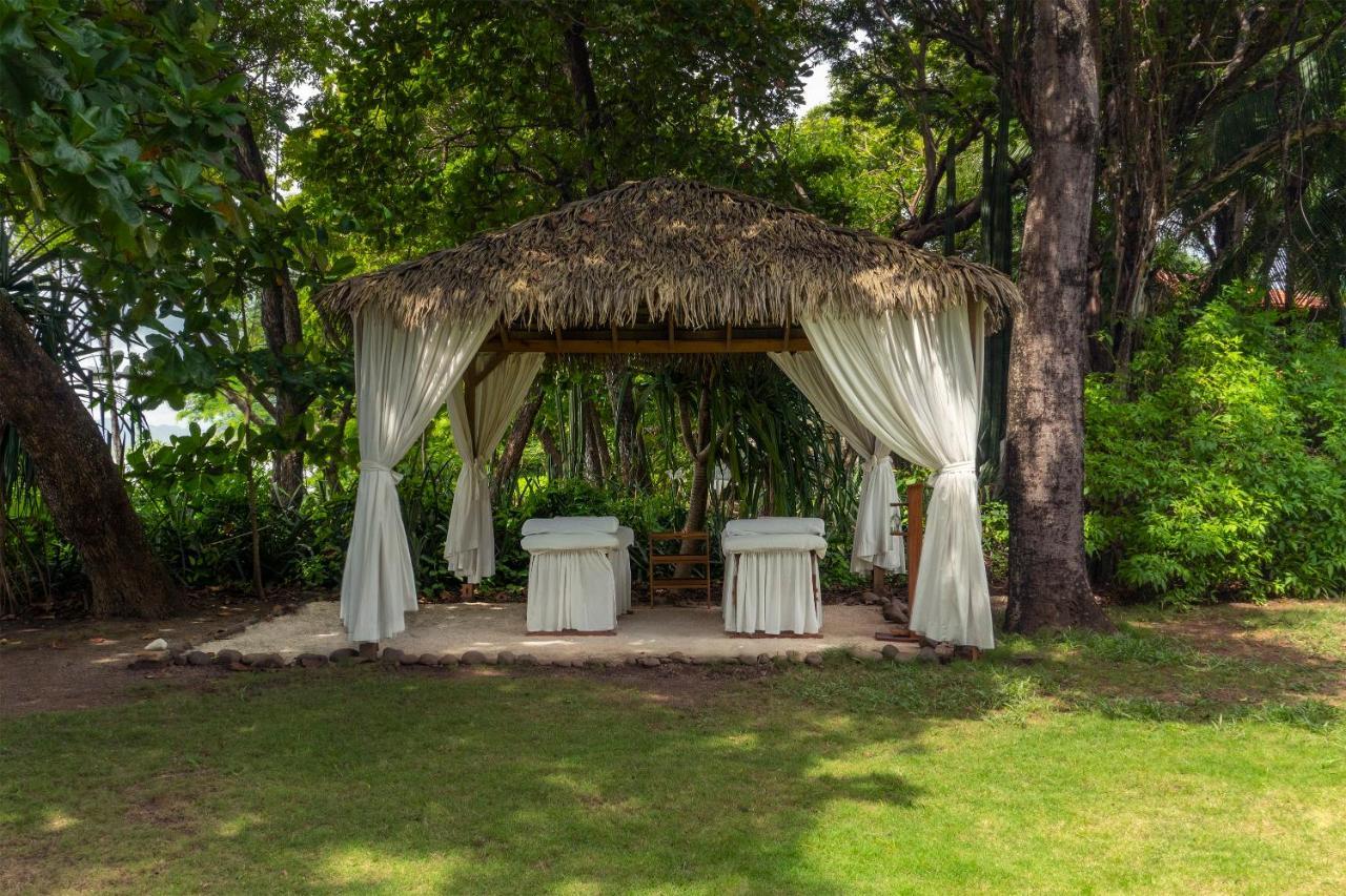 Capitan Suizo Beachfront Boutique Hotel Tamarindo