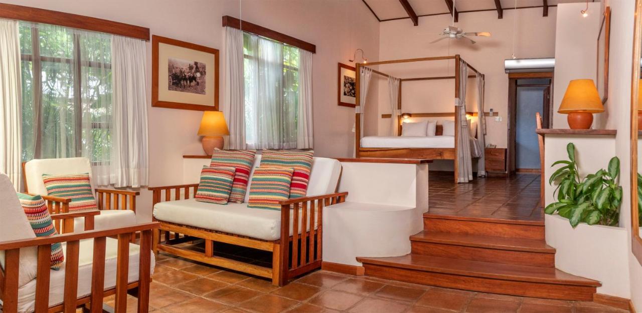Hotel Capitan Suizo Beachfront Boutique