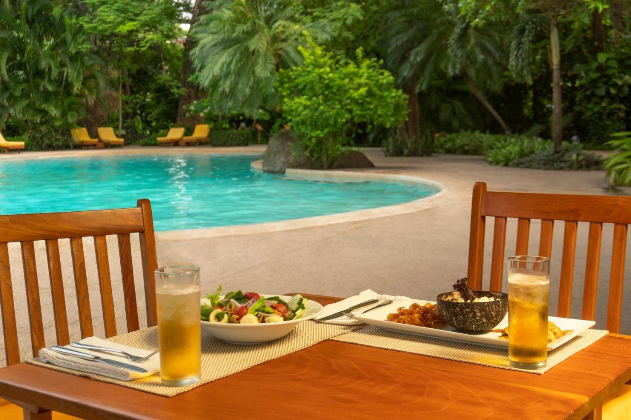 Capitan Suizo Beachfront Boutique