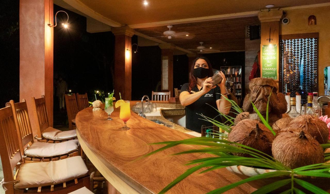 Hotel Capitan Suizo Beachfront Boutique