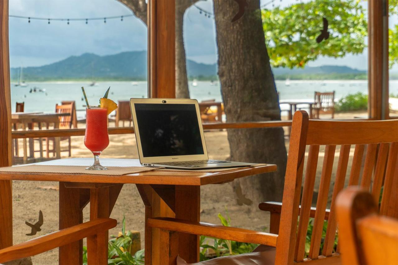 Hotel Capitan Suizo Beachfront Boutique