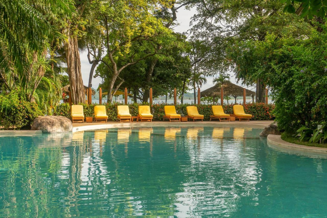 Capitan Suizo Beachfront Boutique Hotel Tamarindo