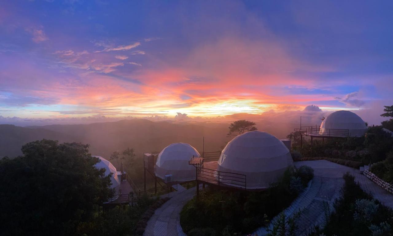Kintiri Glamping Luxury tent Nicoya