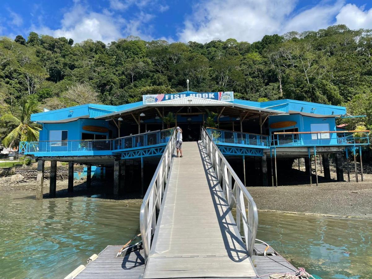 Hotel Fish Hook Marina Golfito