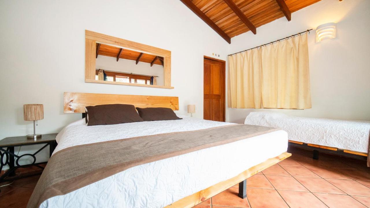 Luna Llena Bed & Breakfast