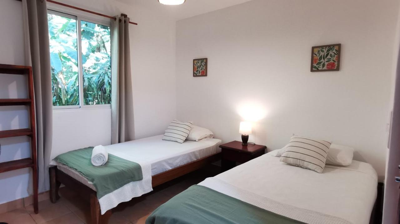Colibri - 4 Min Walk To The Beach! Apartment