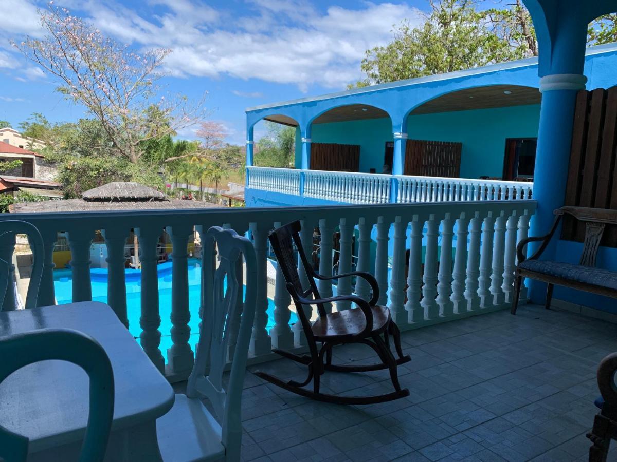Toro Blanco Aparthotel