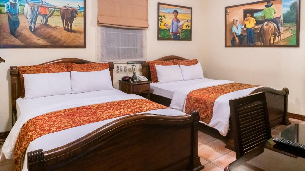 Hotel Casa Roland 4*