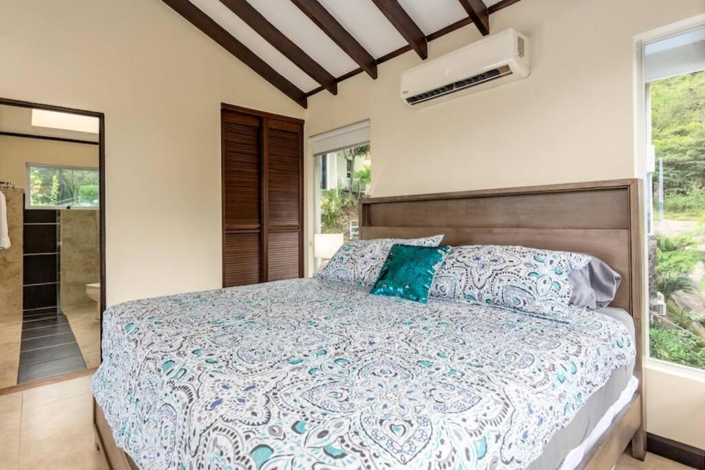 Ocean View House Of Winds W Private Jacuzzi #1 Holiday home *