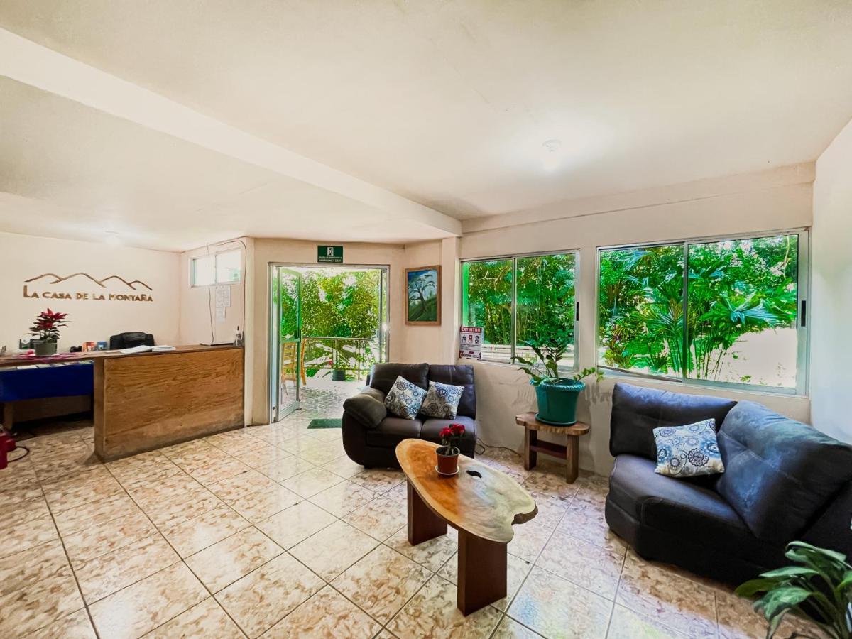 La Casa De La Montana Bed & Breakfast 2*