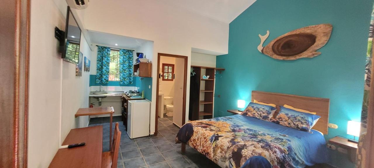 Cabinas Corazon * Tamarindo