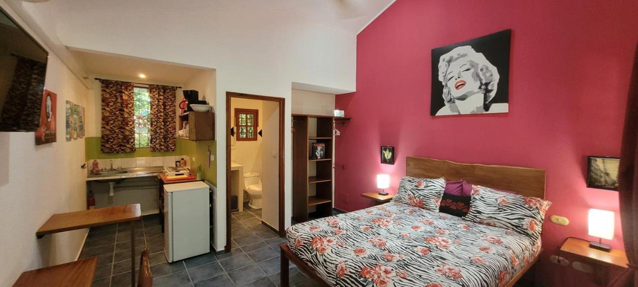 Cabinas Corazon Aparthotel Tamarindo