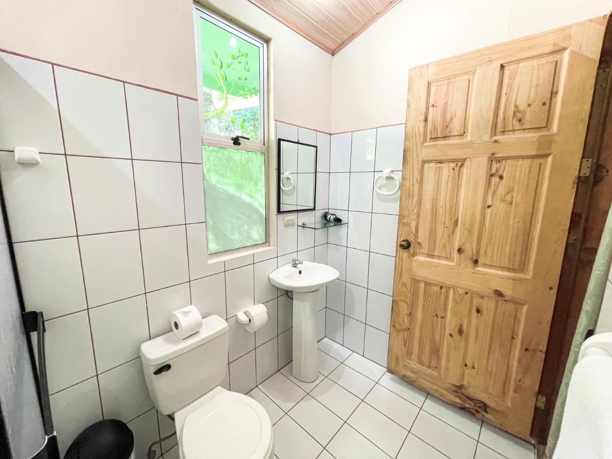 La Casa De La Montana Bed & Breakfast 2*