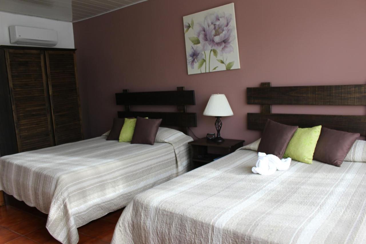Hotel Arenal By Regina