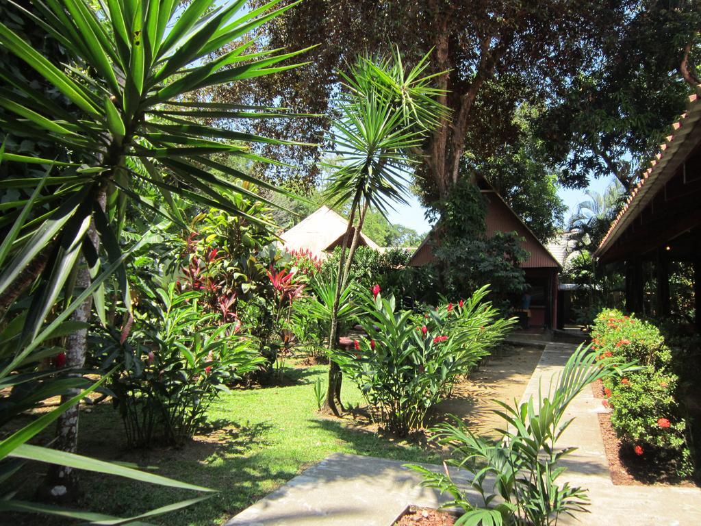 El Paraiso Escondido - Costa Rica Hotel Jaco