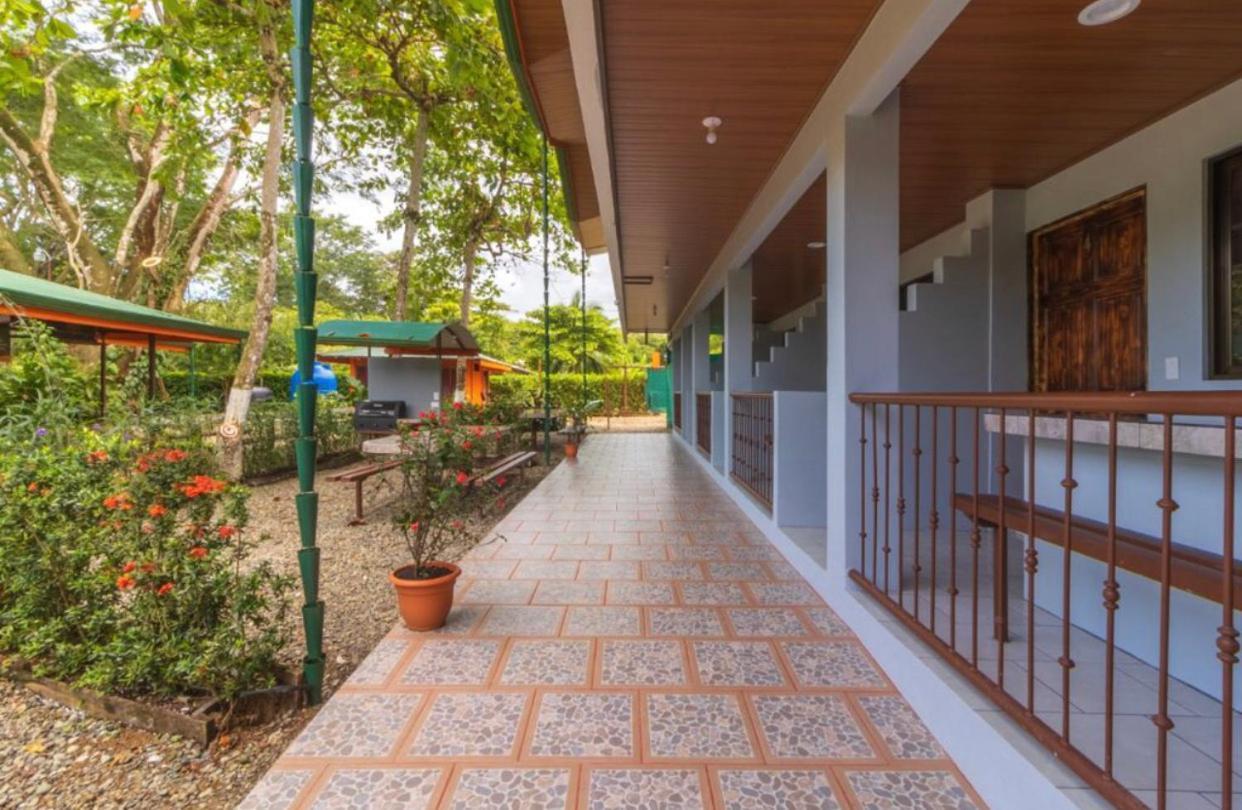 Hotel Cabinas El Tecal Hotel