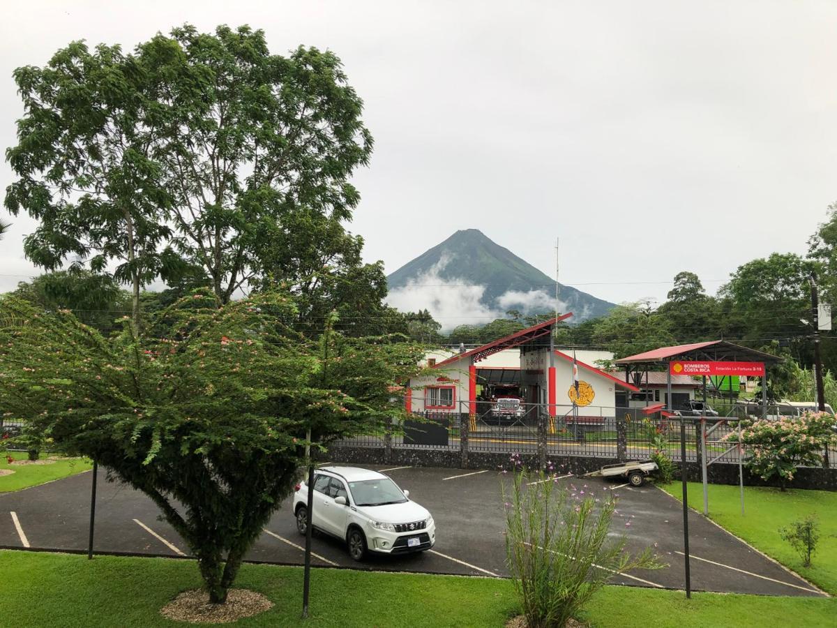 Aparthotel Condo's Vista Al Volcan