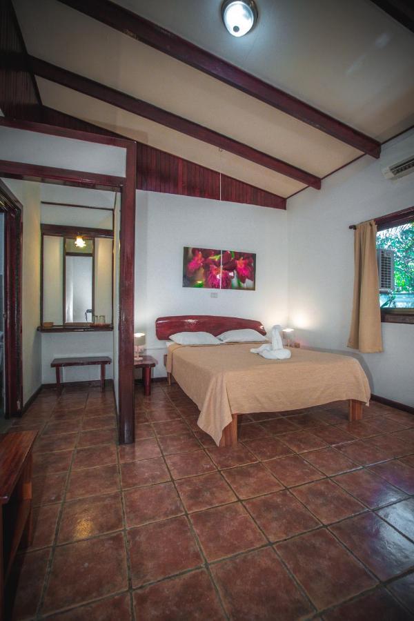 El Jardin Montezuma