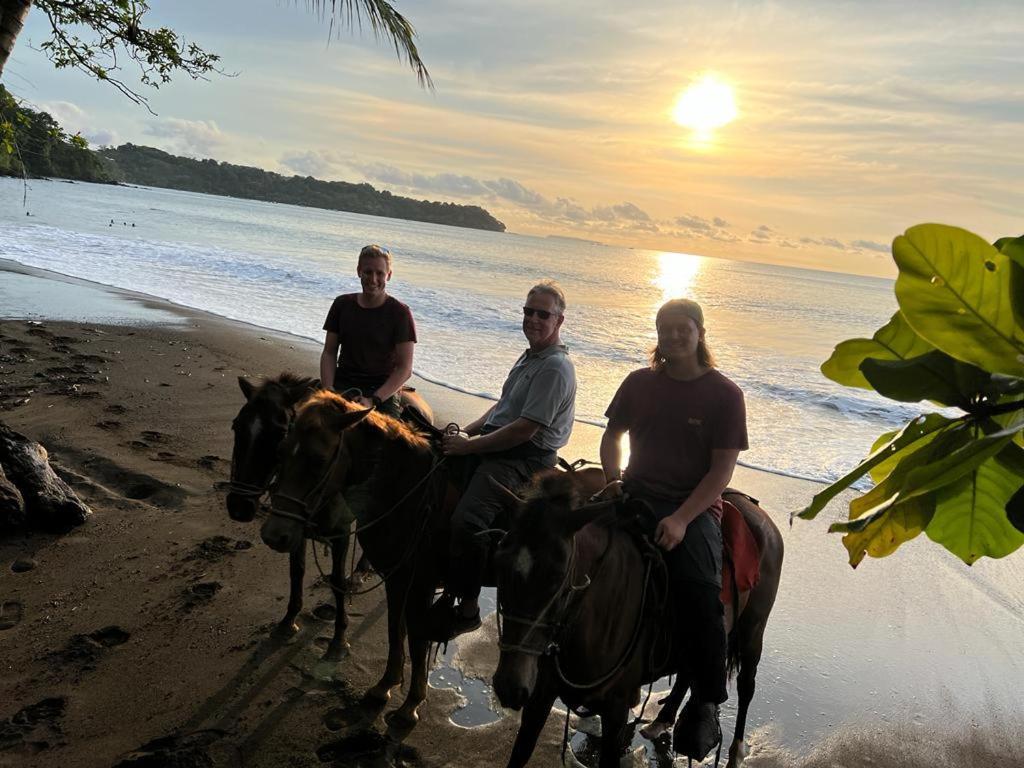 Gitana Corcovado, Y Tour Operador 2* Drake Bay