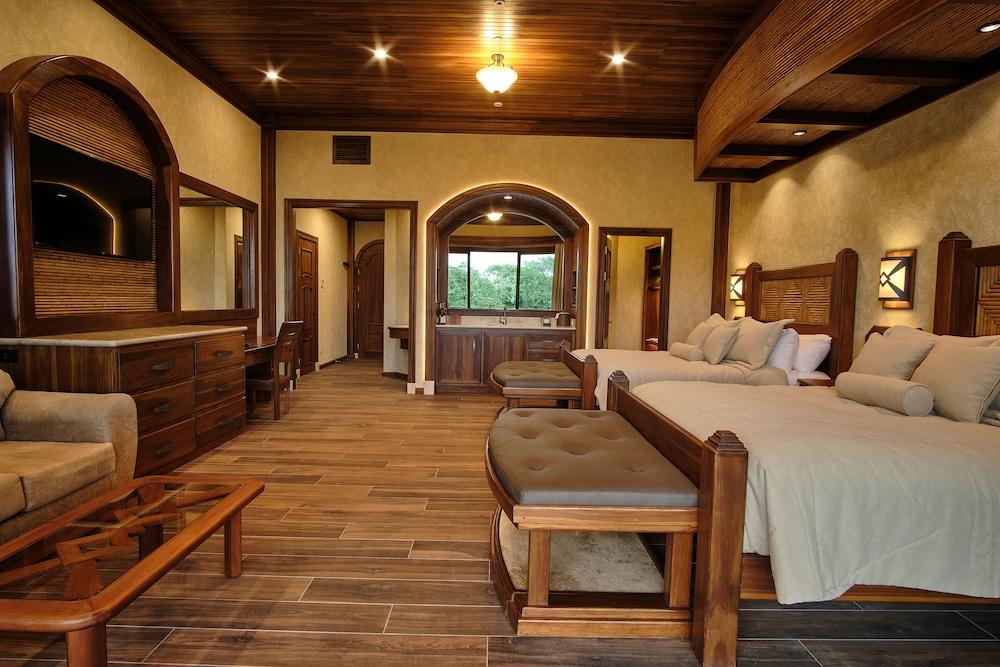 The Springs & Spa At Arenal 5*