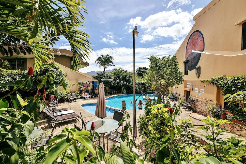 Adventure Hotel