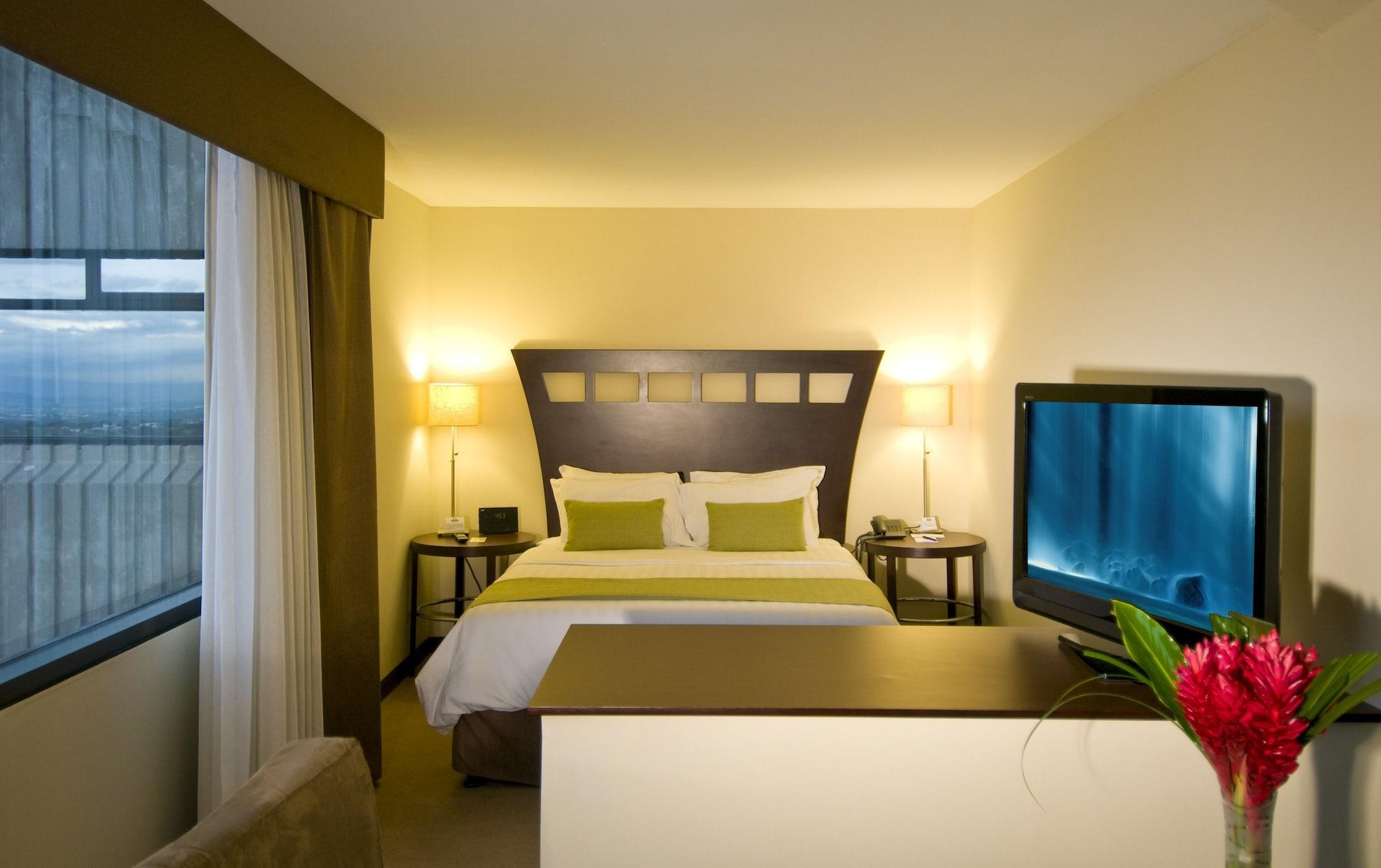 Tryp By Wyndham Sabana Hotel