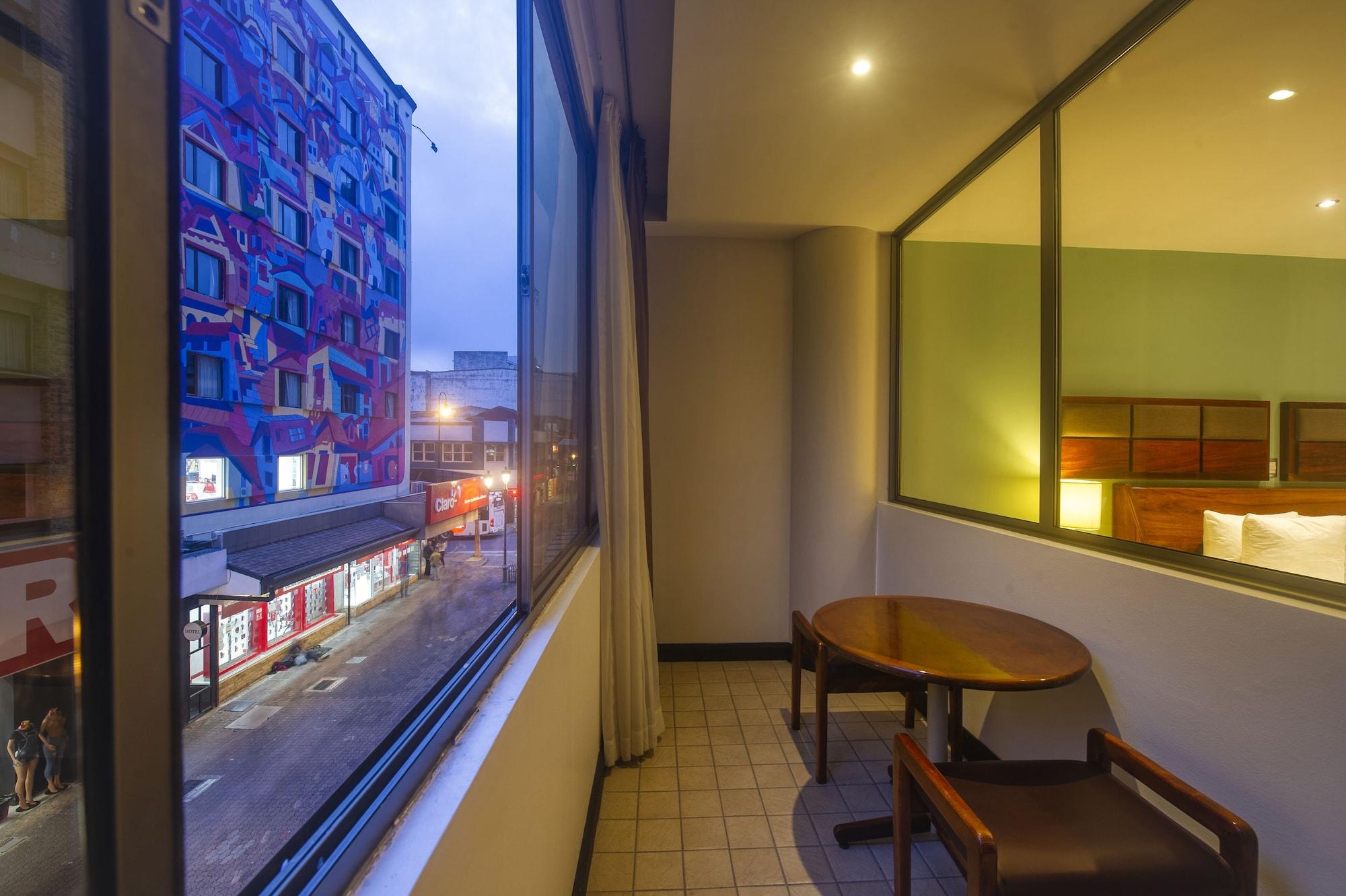 Balmoral Cr, Historic District 4* San Jose (San Jose)