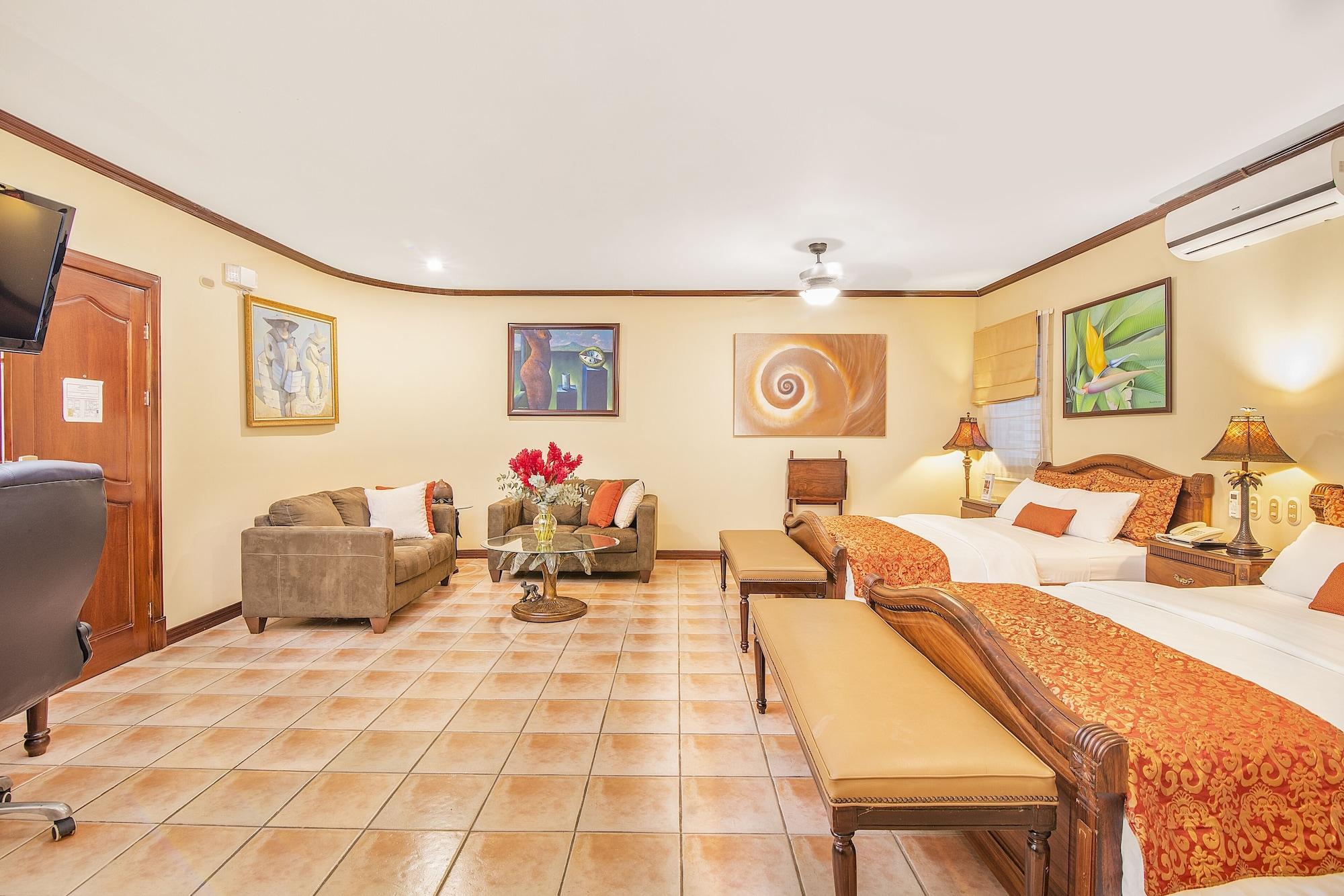 Hotel Casa Roland 4*
