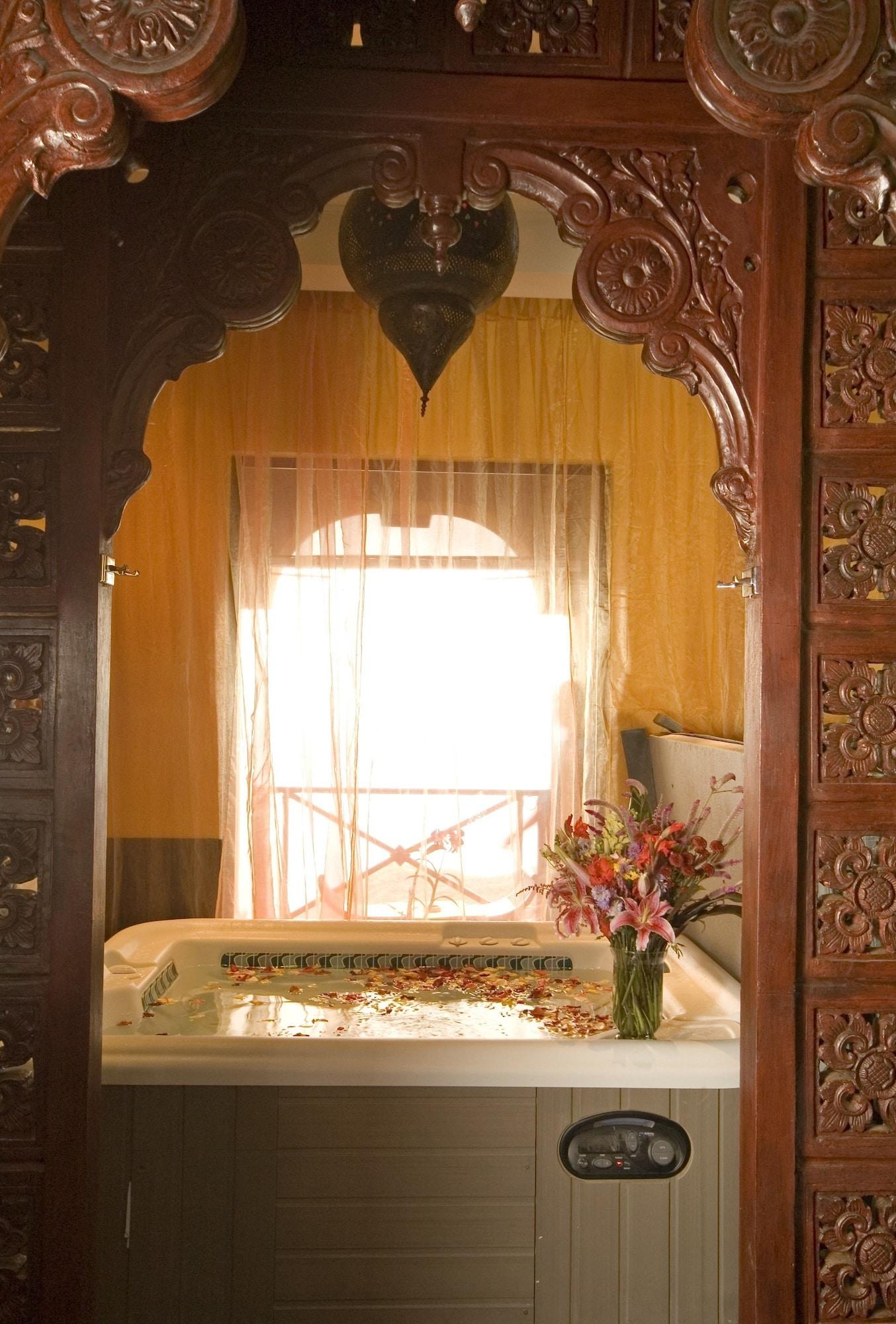 Zephyr Palace Luxury Hotel 5*
