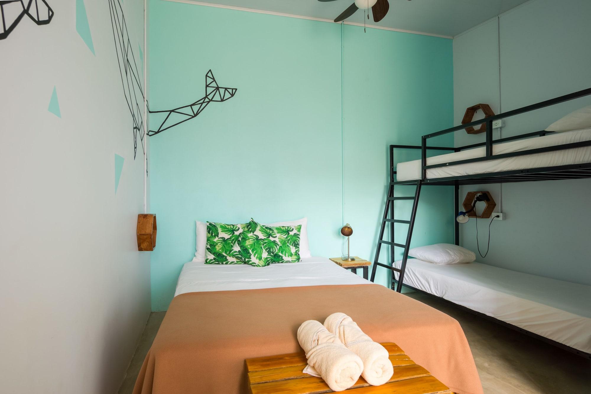 Socialtel 4* Jaco