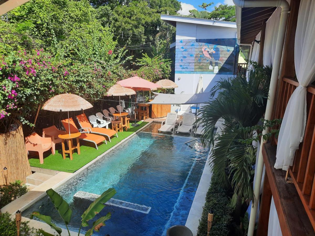 Bellavista By Verdes - Beach Hotel