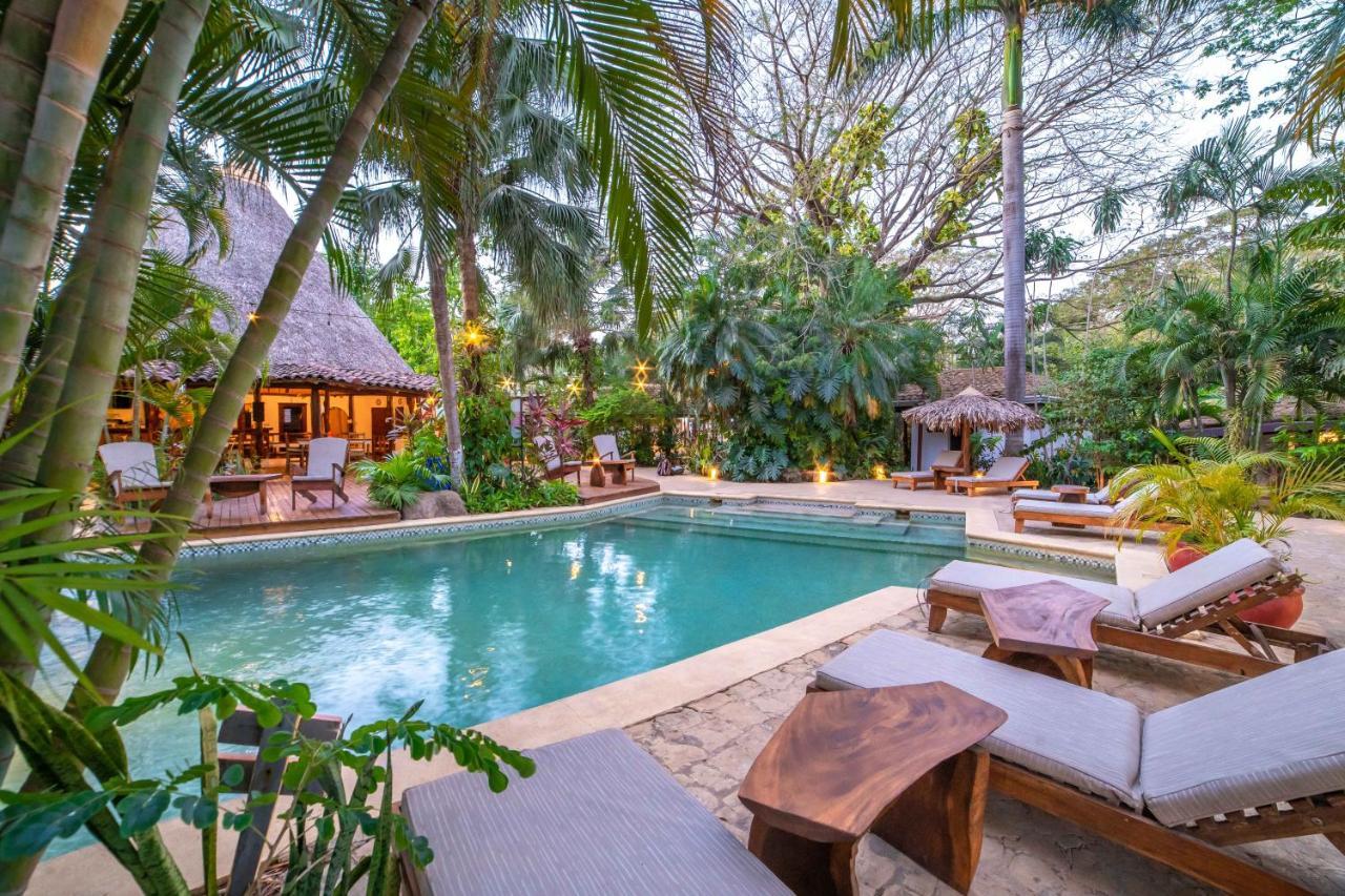 Hotel Pasatiempo Tamarindo