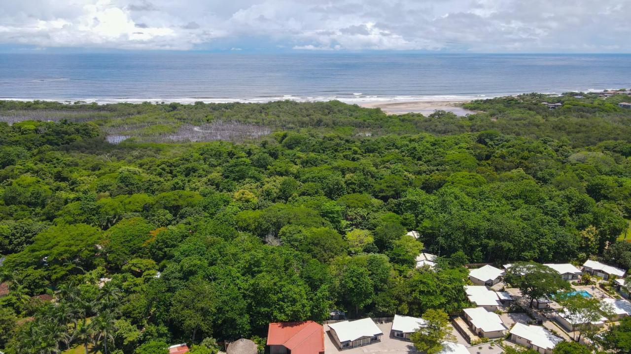Las Avellanas Villas