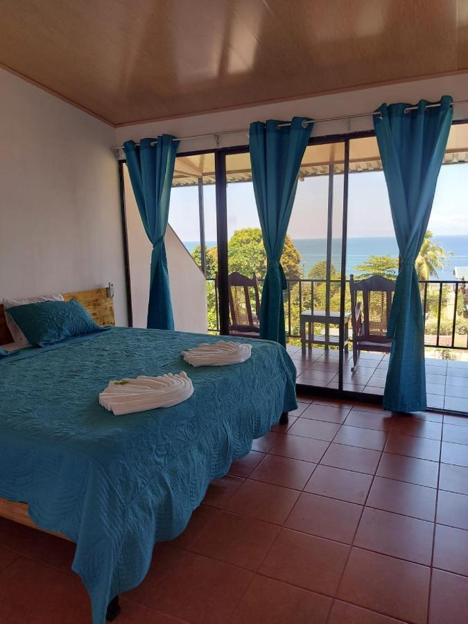 Cabinas Murillo Hotel 2*