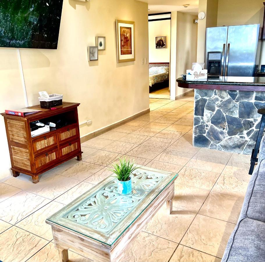 Beachfront Bahia Encantada L1 Apartment