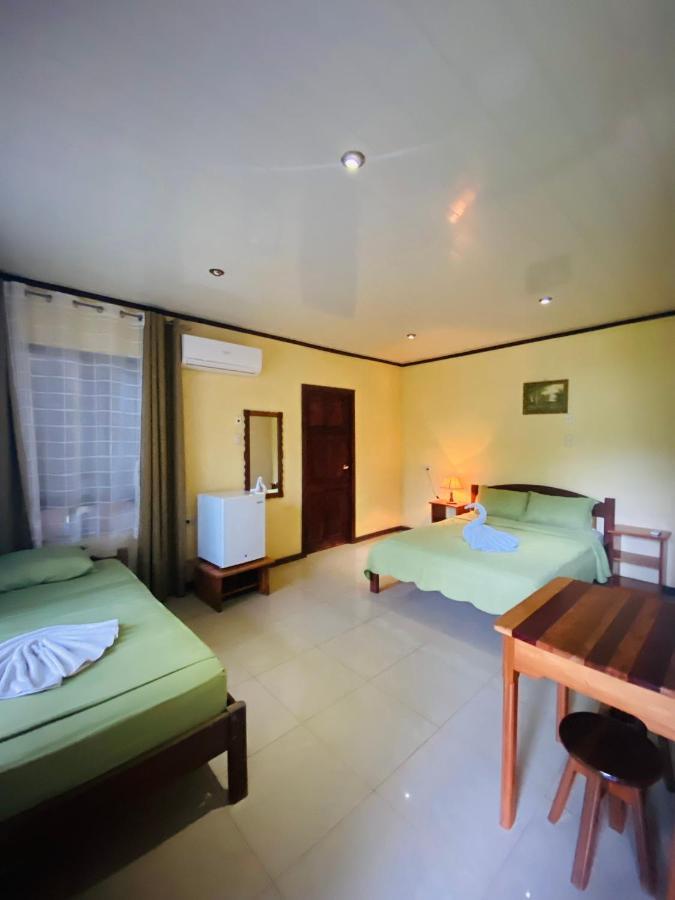 Lodge Cabinas Drake