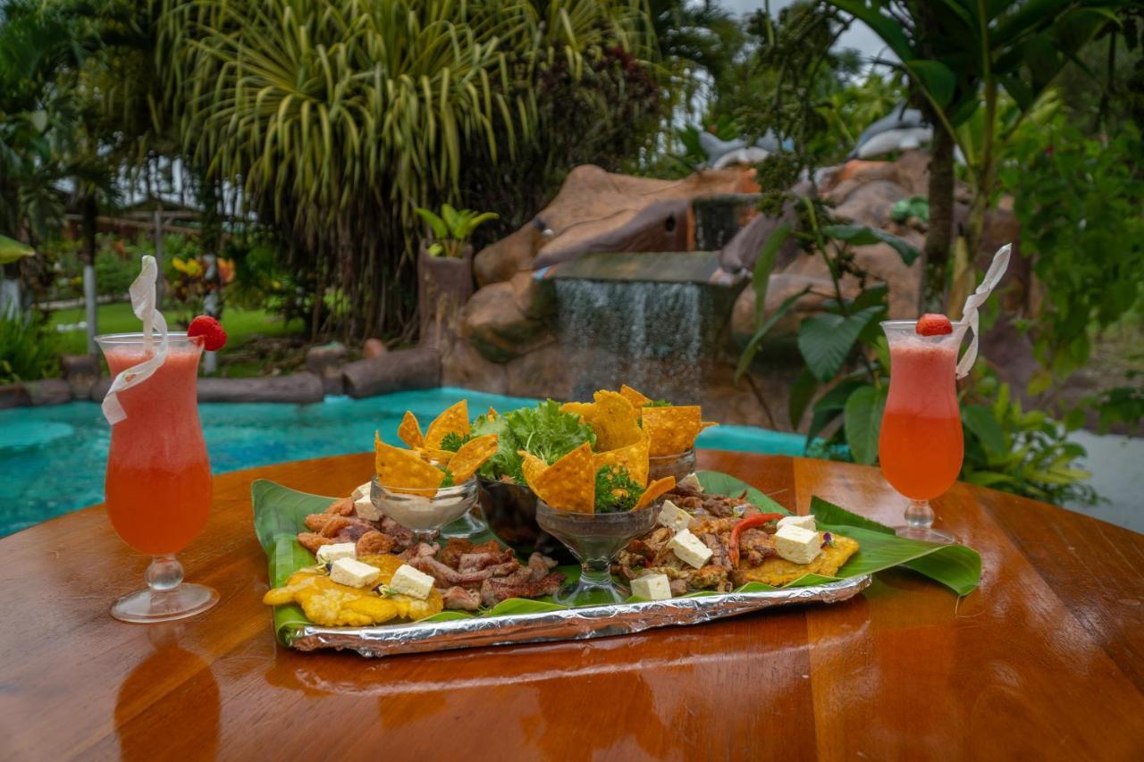 Hotel & Hot Springs Sueno Dorado La Fortuna