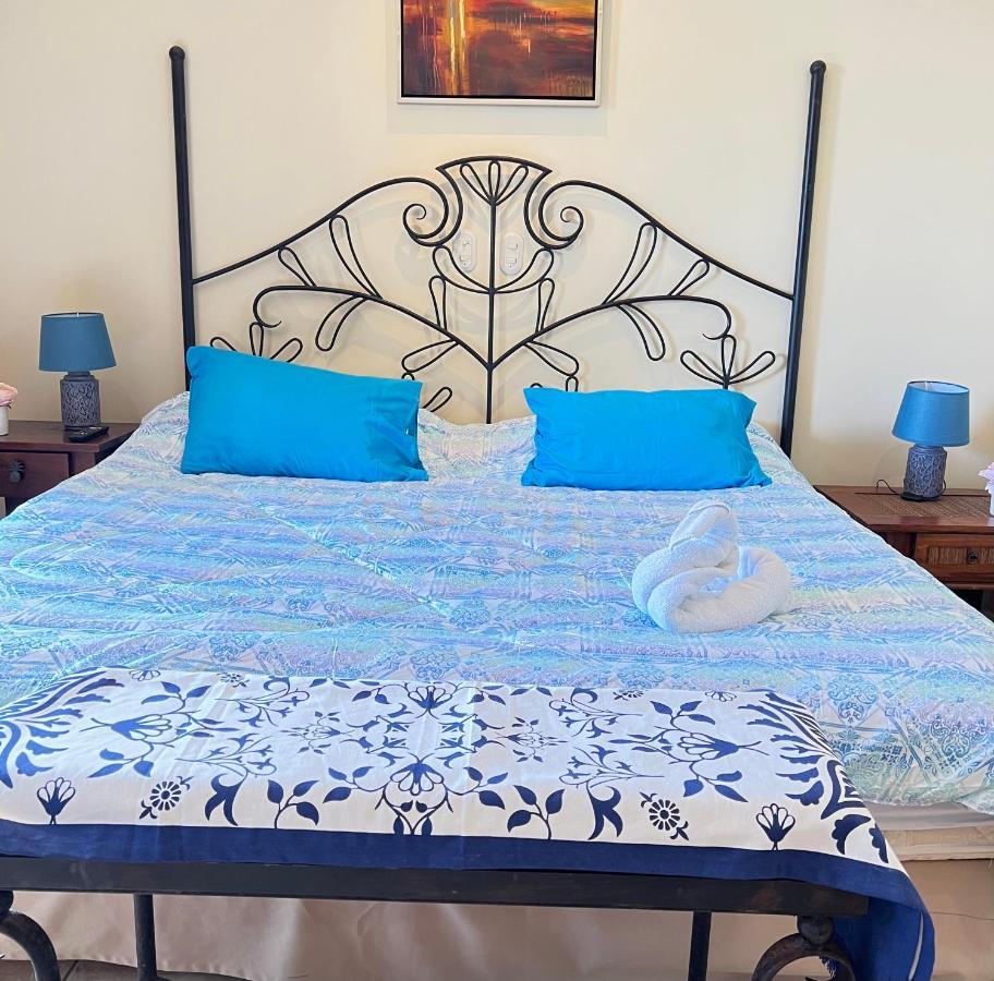 Beachfront Bahia Encantada L1 Apartment *