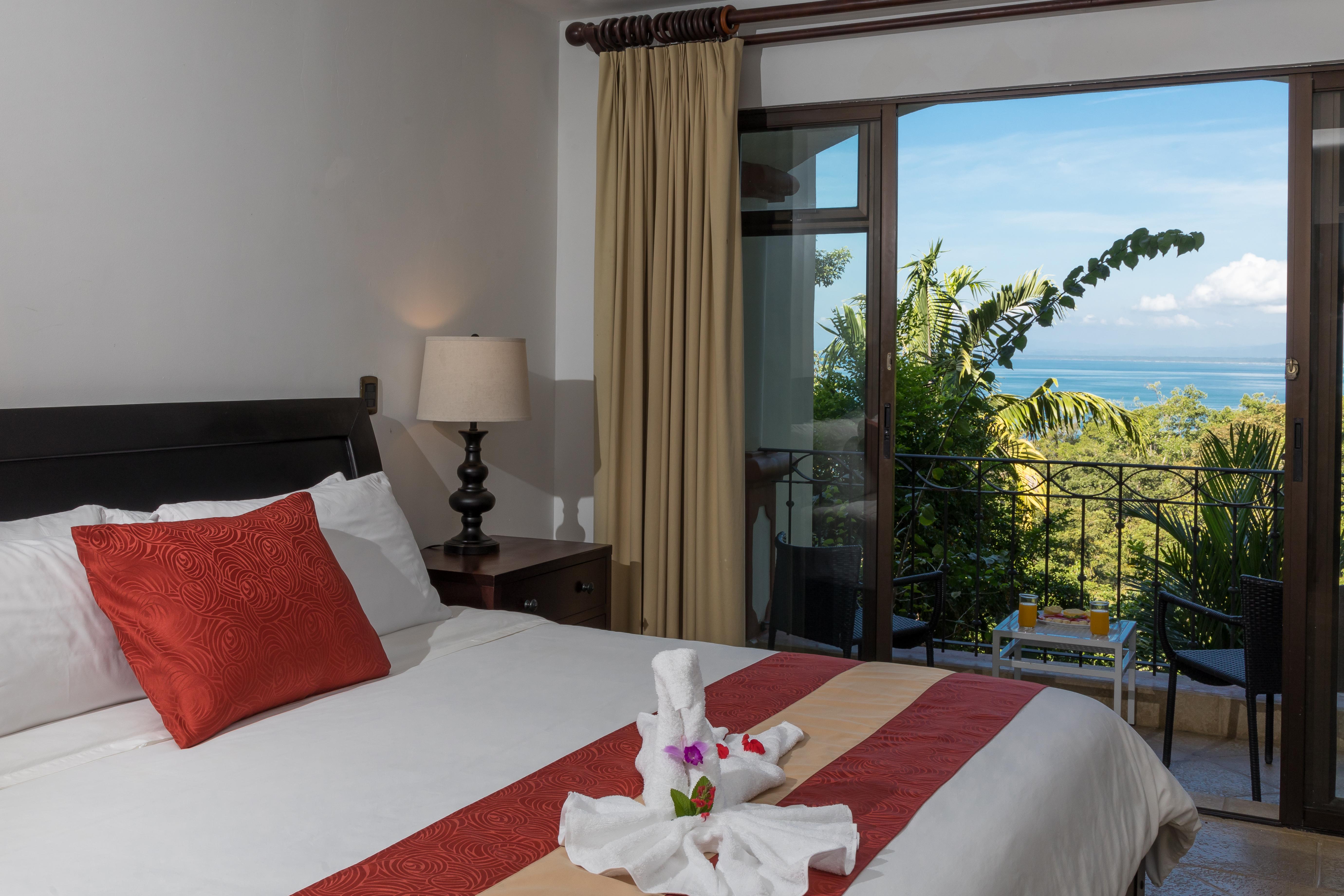 Shana By The 4*