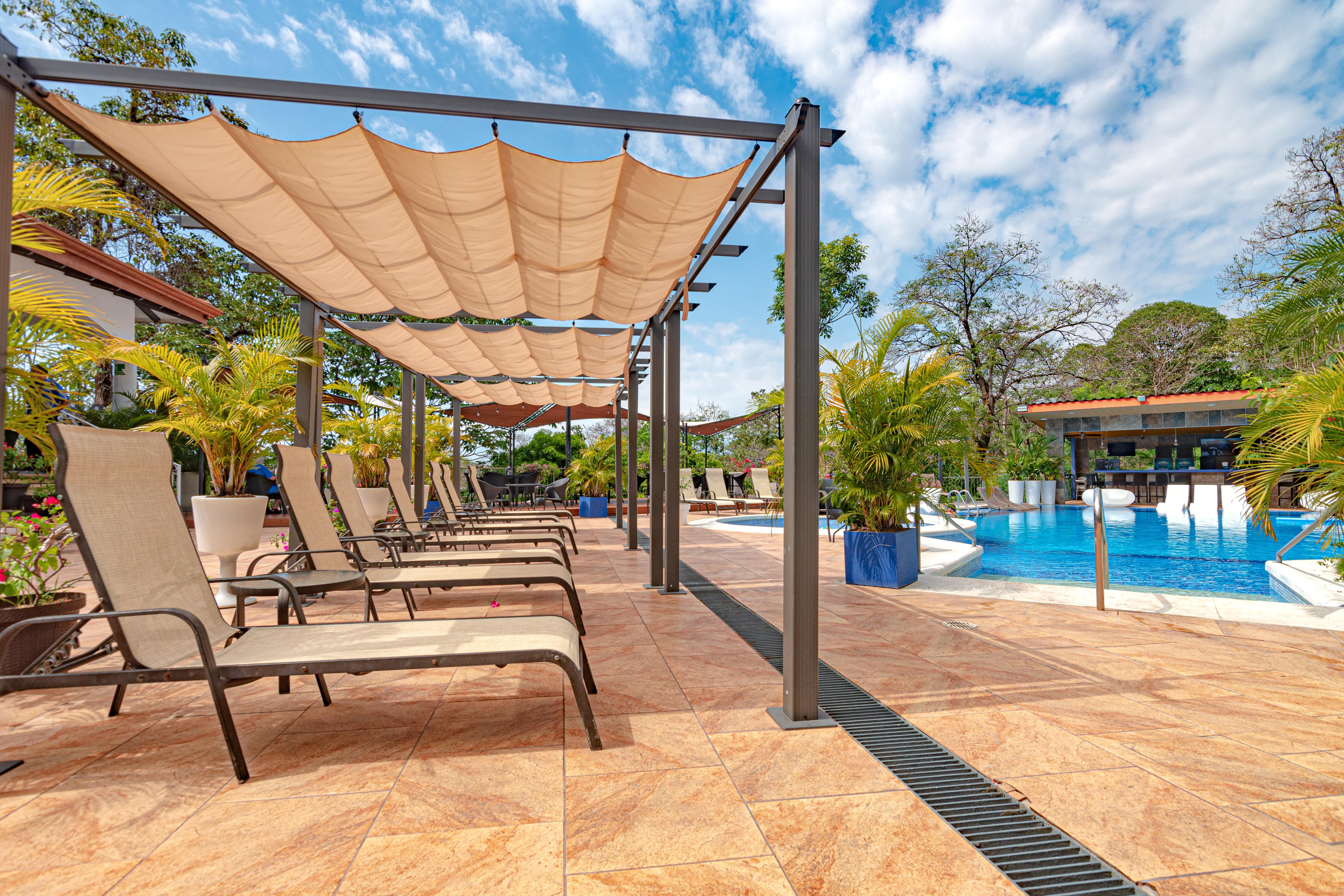 Shana By The Hotel 4*