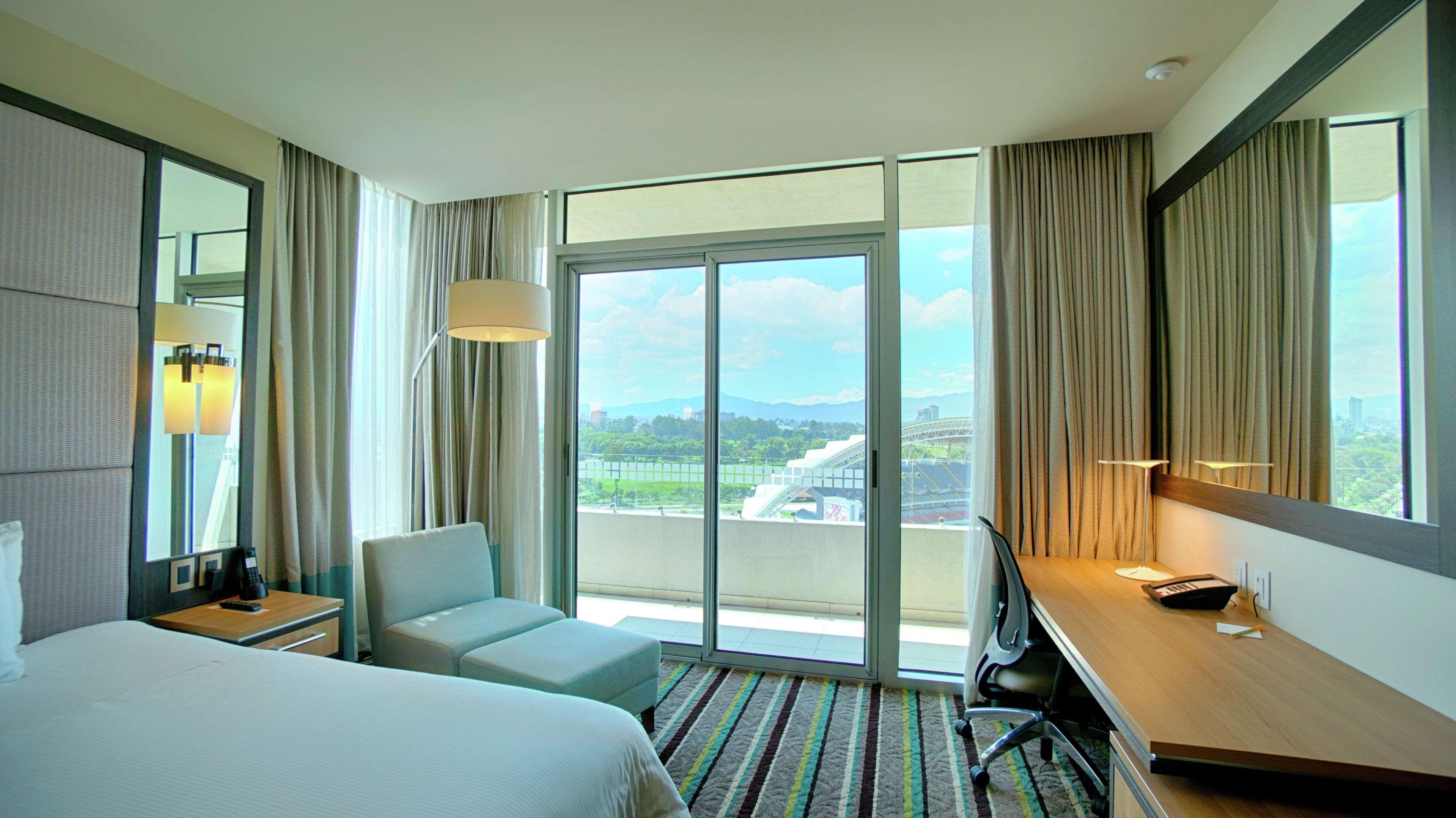 Hotel Hilton Garden La Sabana, Costa Rica 3*