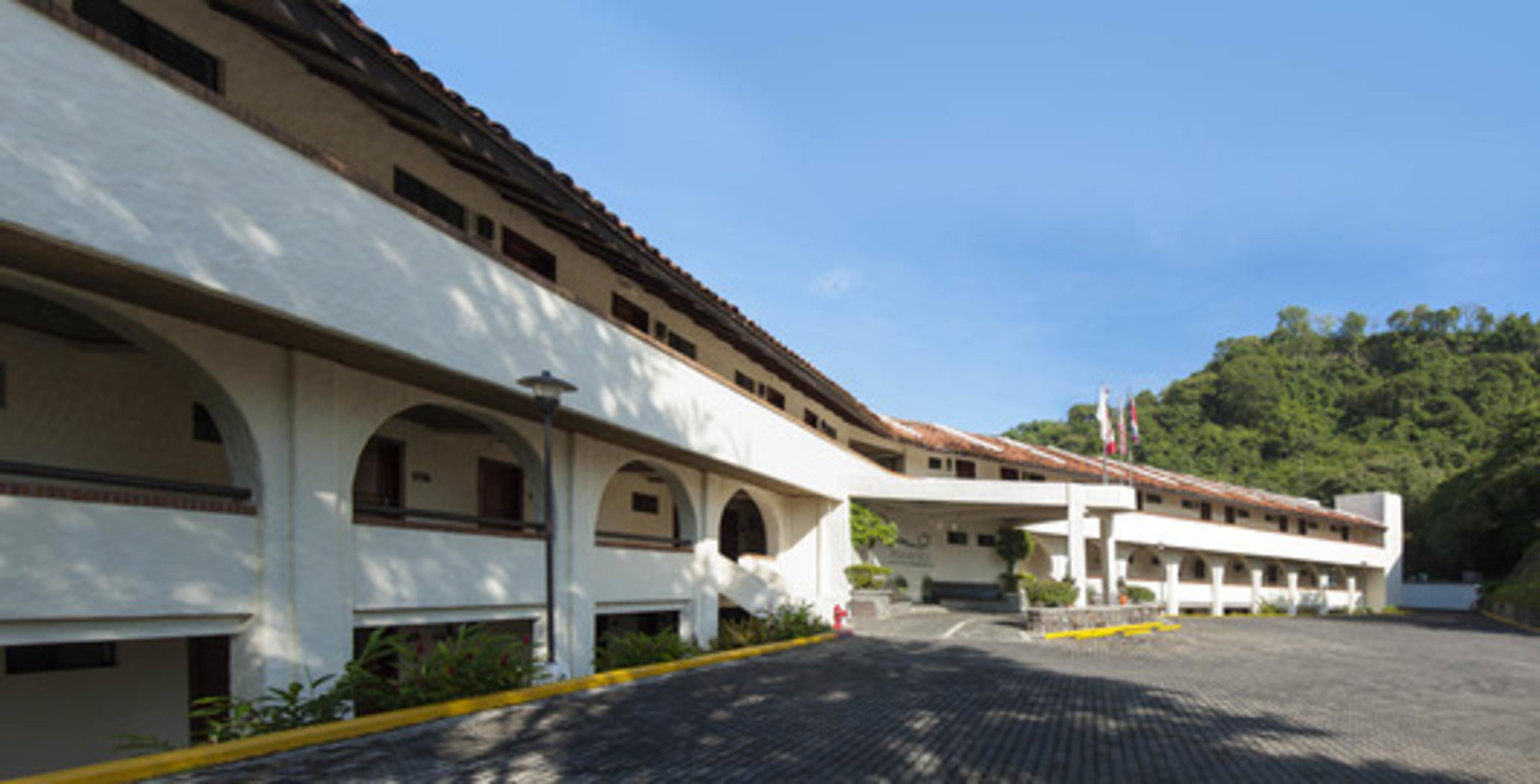 Resort Sol Playa Hermosa (Guanacaste)