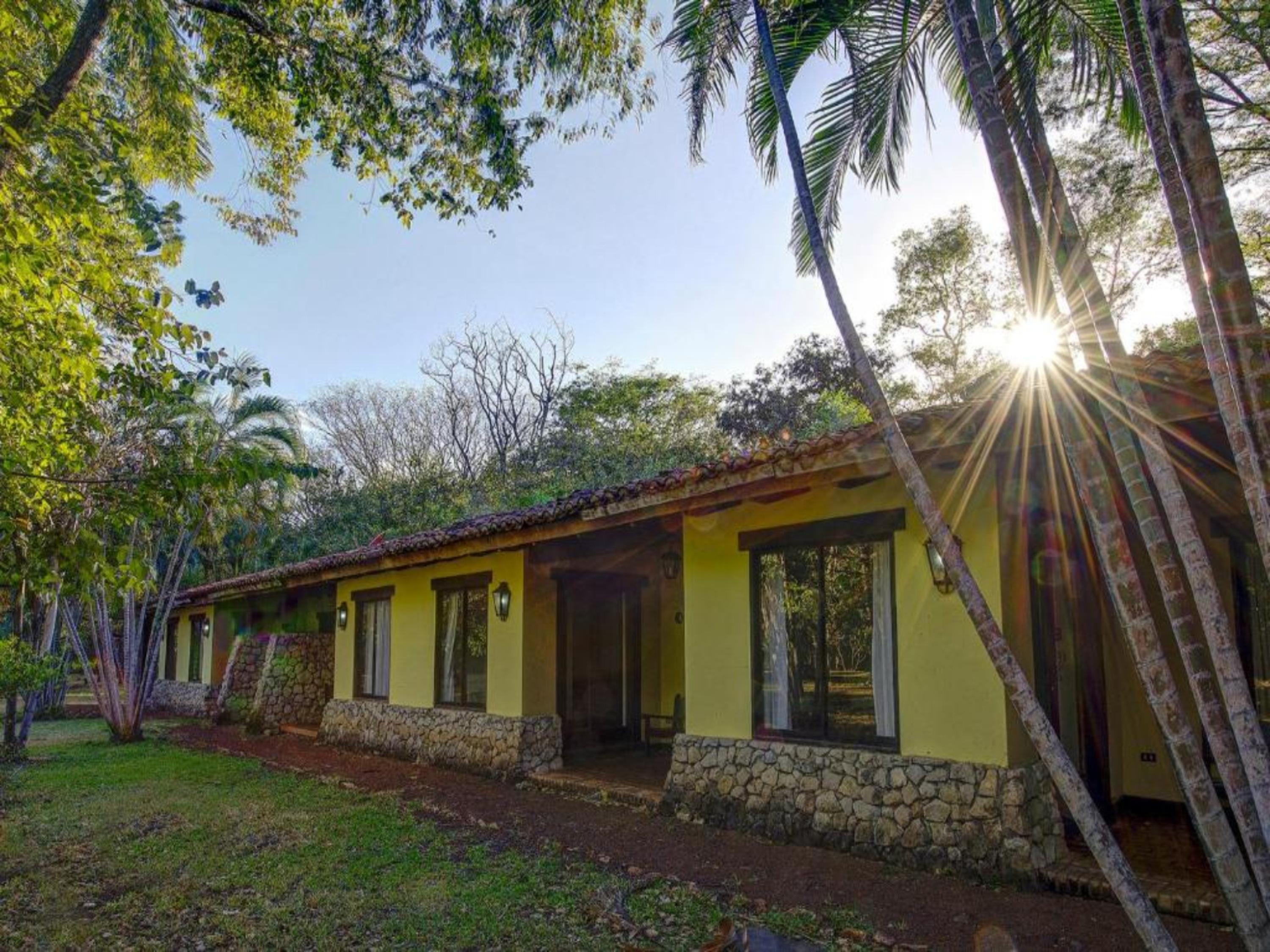 Hotel Hacienda La Pacifica Eco-lodge 3*