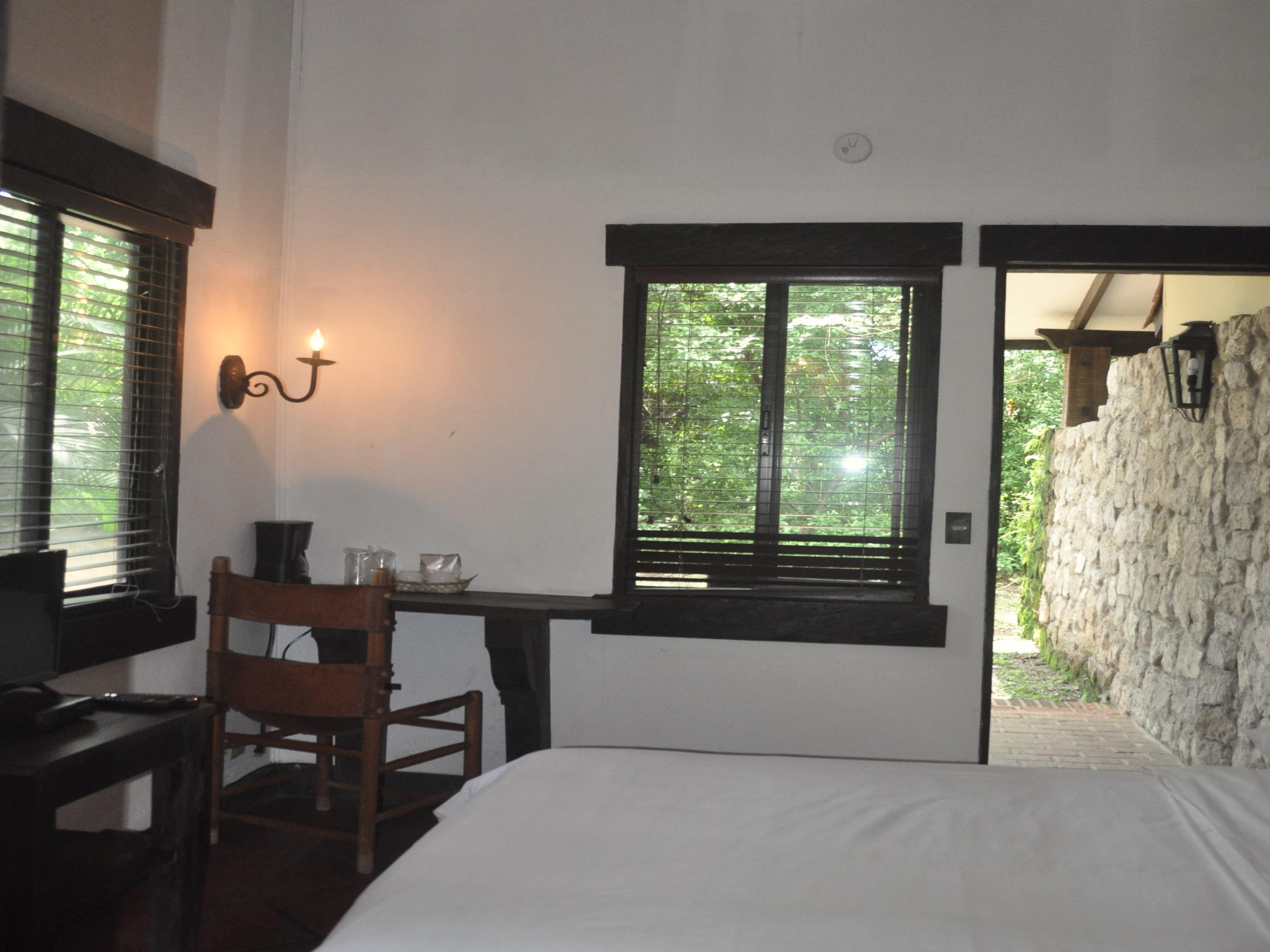 Hacienda La Pacifica Eco-lodge