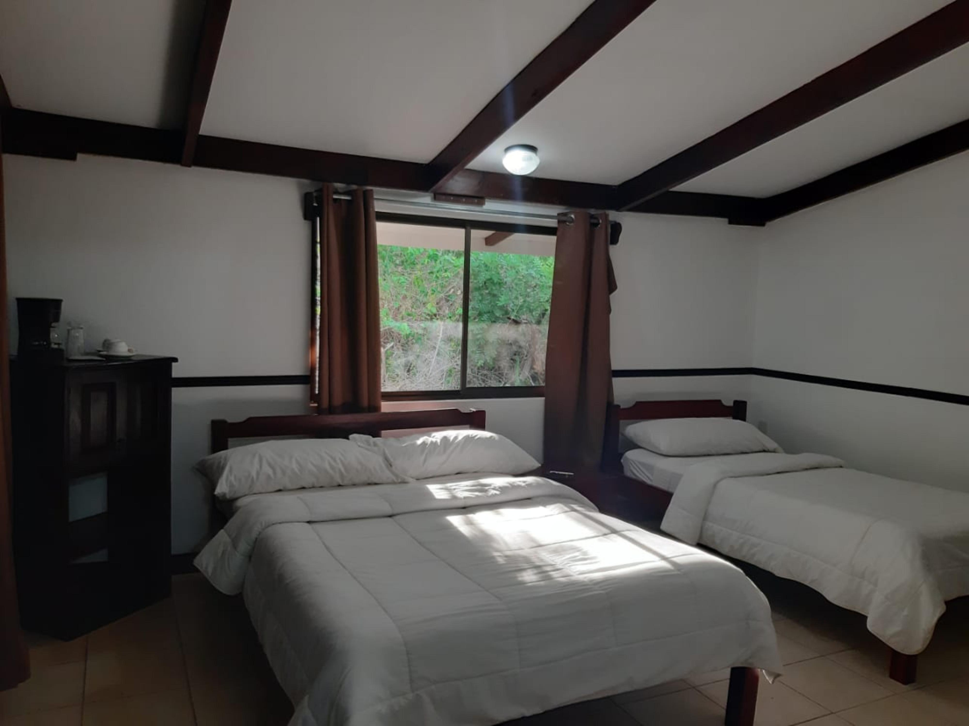 Hacienda La Pacifica Eco-lodge