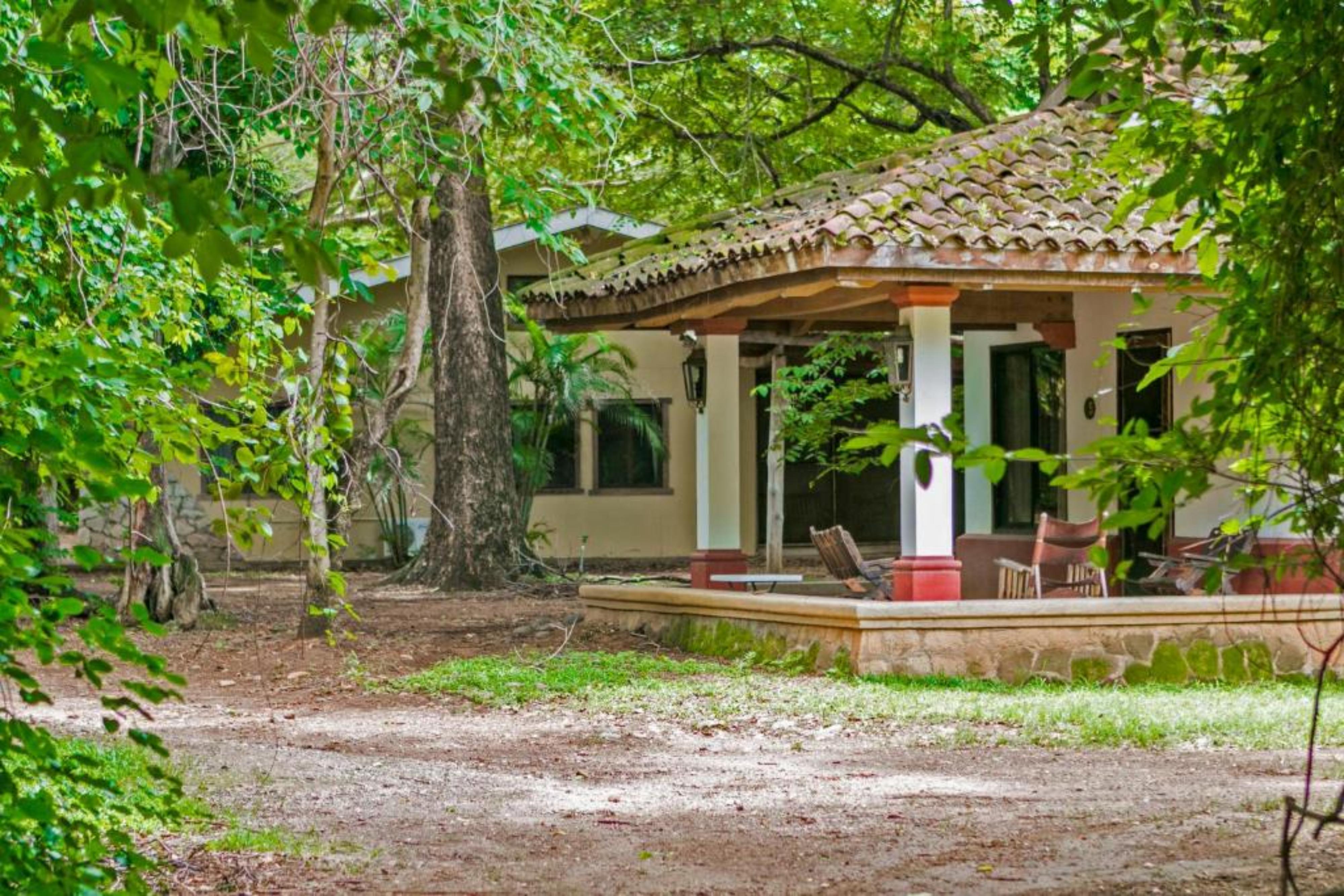 Hacienda La Pacifica Eco-lodge Hotel 3*
