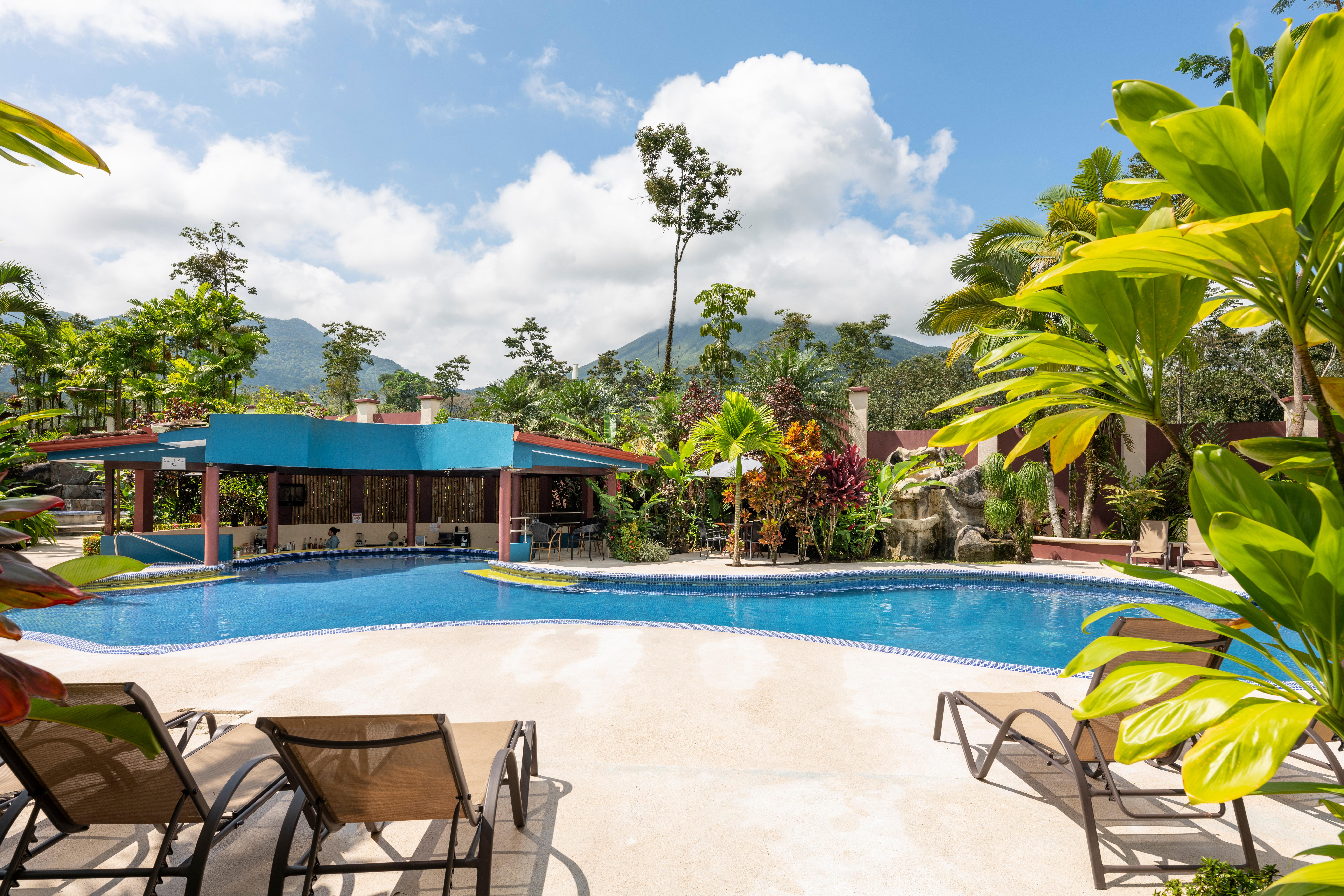 Magic Mountain Hotel 4*